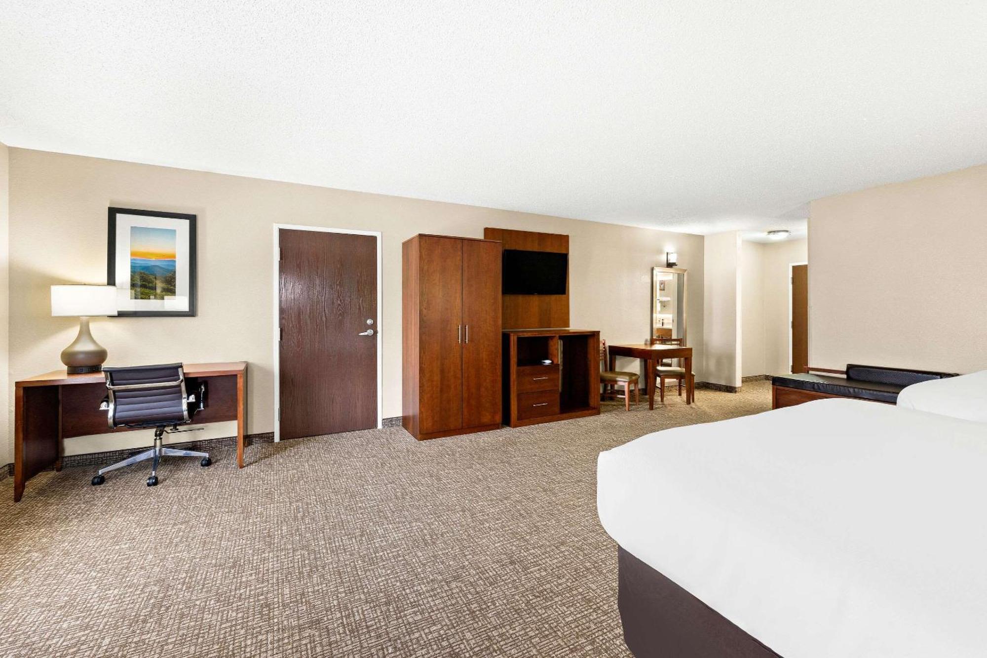 Comfort I-81 Hotel